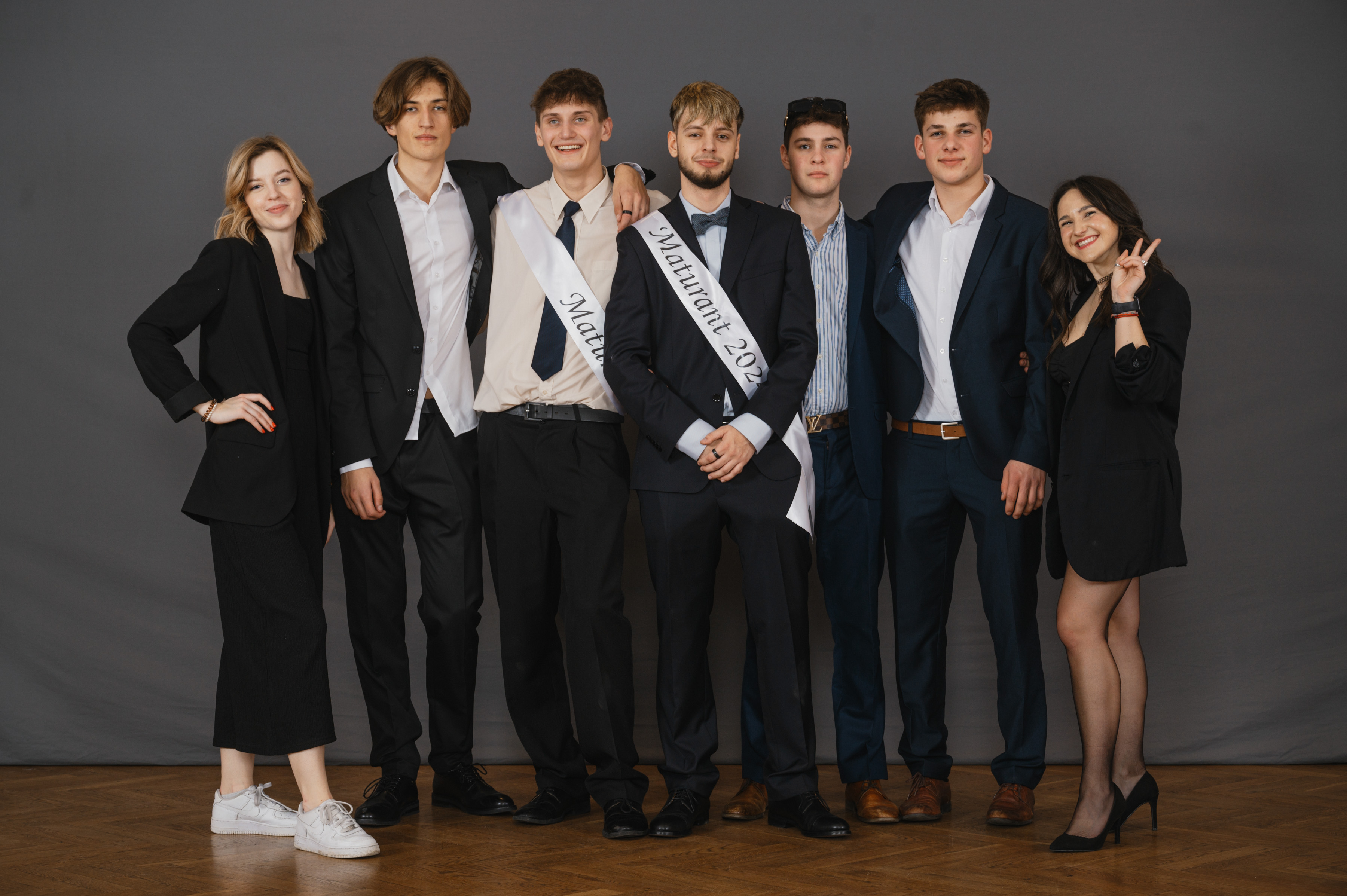 Fotografa na maturitní ples mám, co ale fotokoutek a fotobudka?